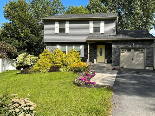 3 Spring Cir, Plattsburgh, NY 12901