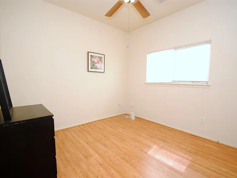 6363 Provident Green Dr — Photo 24
