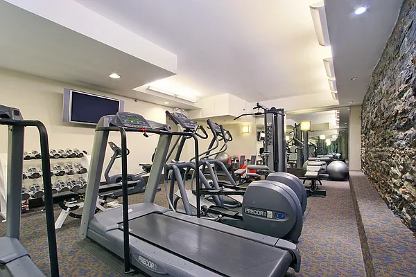 Rented by Corcoran | media 7