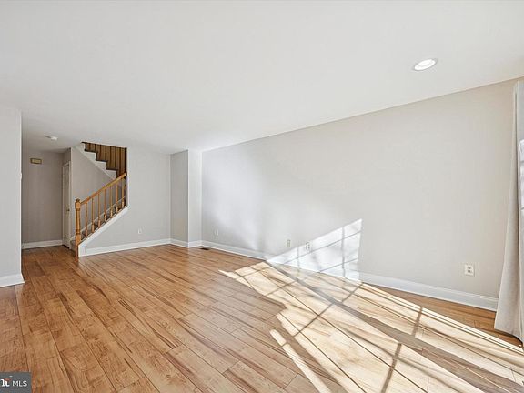 3rd image of 7907 Spruce Mill Dr