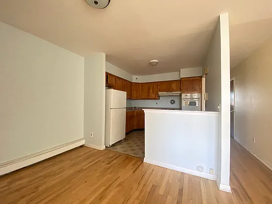 Rented by NY Space Finders Inc. | media 4