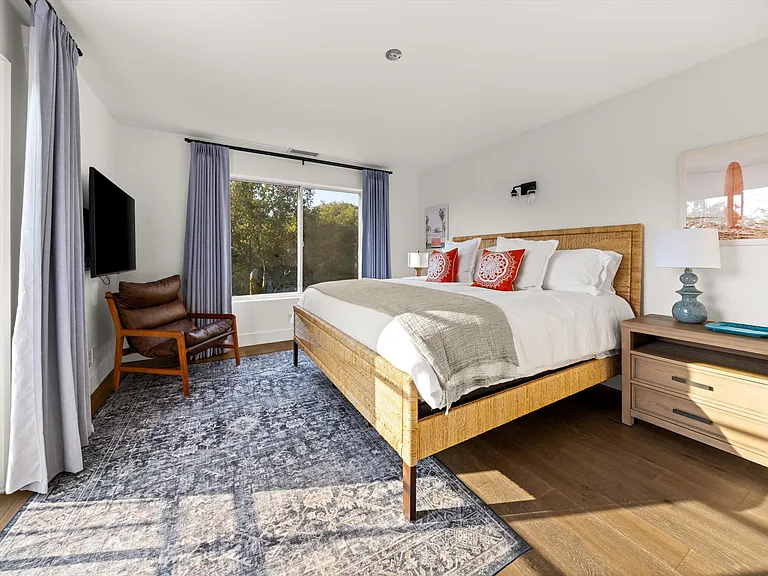 1378 Sycamore Canyon Rd — Photo 28