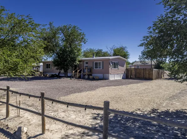 4950 Pueblo Dr, Stagecoach, NV 89429
