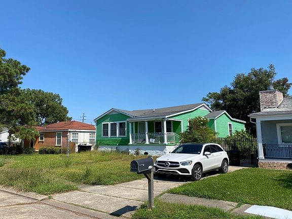 2nd image of 5159 Mandeville St