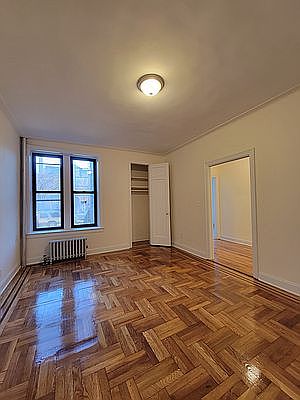 3rd image of 2126 Benson Ave APT 1L