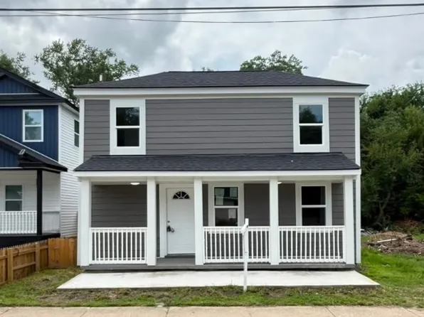 124 S Little Church St, Petersburg, VA 23803