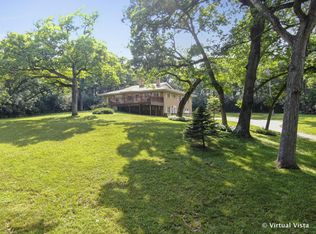 19420 Dunham Rd, Woodstock, IL 60098