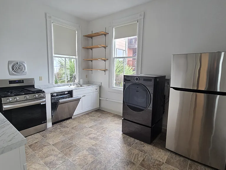 780 Fell St #2 — Photo 16