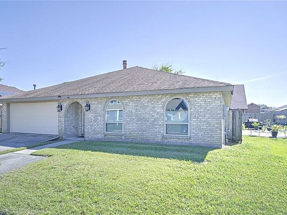 2nd image of 12931 Parlange Ct