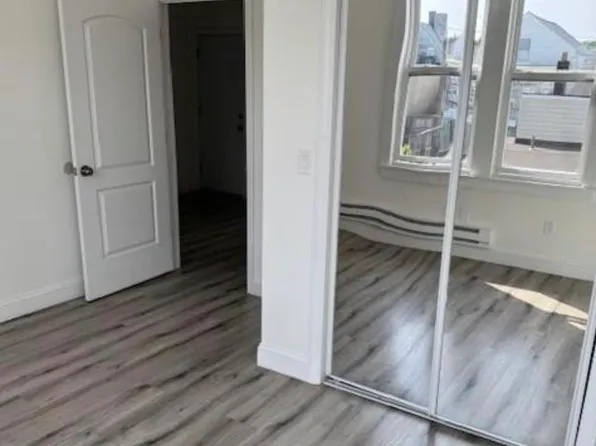 315 70th Street image 4 of 8