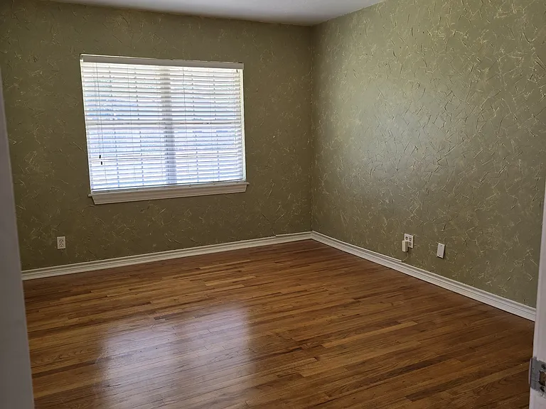2408 W Kansas Ave — Photo 13
