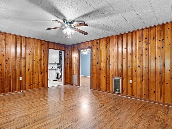 4th image of 14546 Watermelon Rd