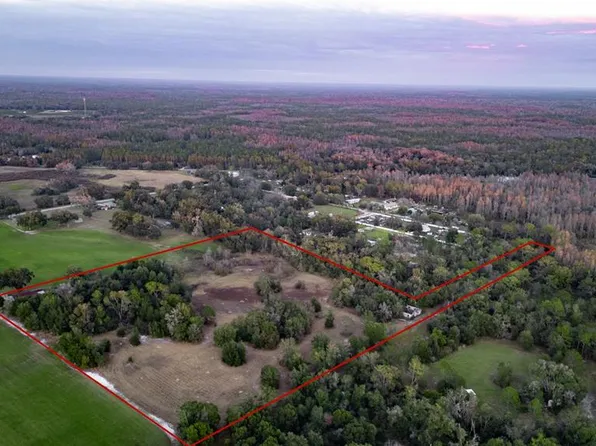 7229 Jill Ln, Zephyrhills, FL 33540