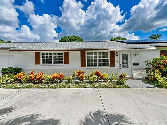 2nd image of 428 ALEMEDA Drive