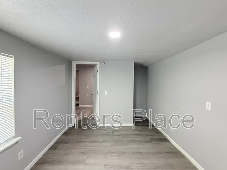 517 S 40th West Ave #A — Photo 16