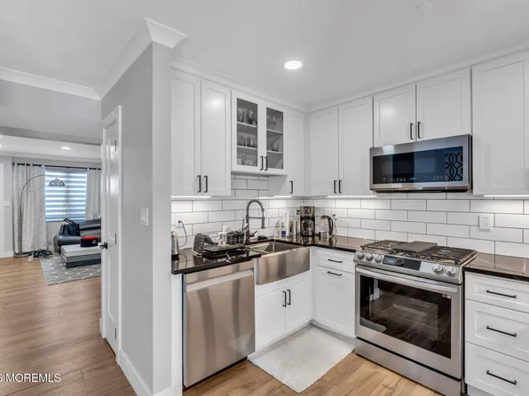 82 Cliffwood Avenue W #51, Cliffwood, NJ 07721