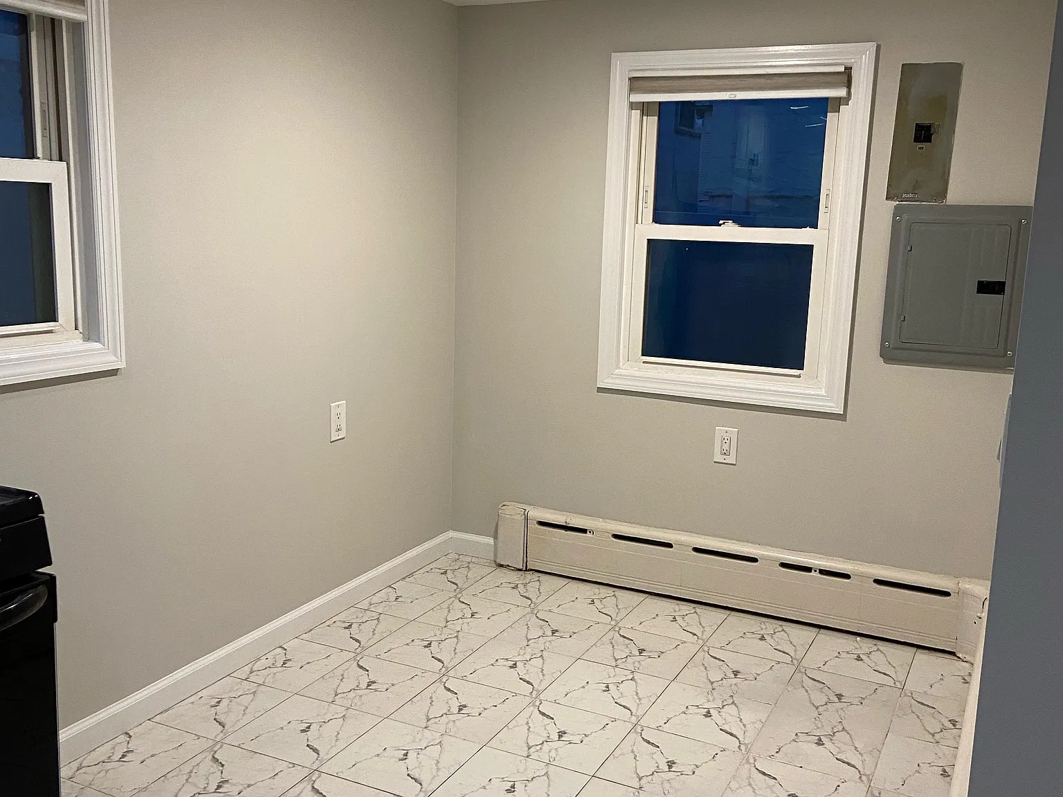 2 bed, 1000 sqft, $2,595 — Photo 2