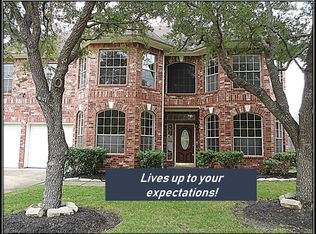 13607 Country Green Ct, Houston, TX 77059
