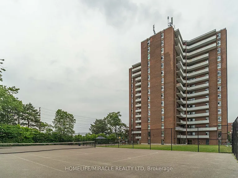 3025 Queen Frederica Dr #807 — Photo 48