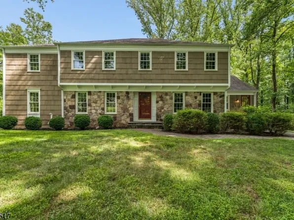 10 Campbells Brook Rd, Readington Twp., NJ 08889