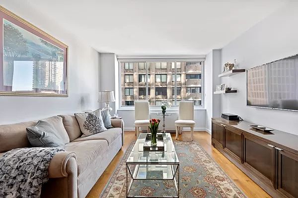 1st image of 61 W 62nd St APT 19H