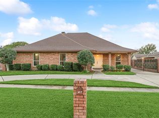 2520 Orbit Ct, Harvey, LA 70058