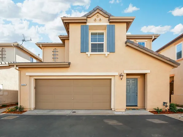 8404 Cortina Cir, Roseville, CA 95678