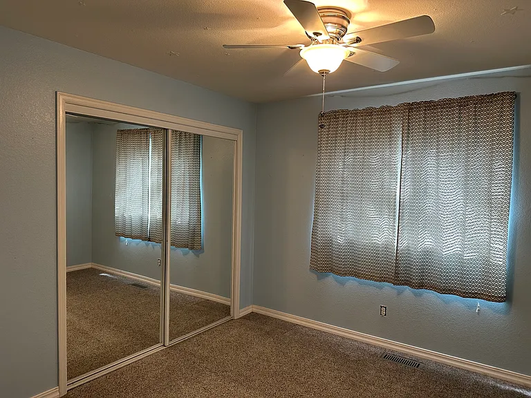 350 Walnut Ln — Photo 20