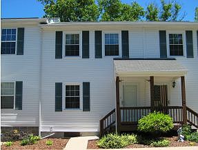 1st image of 2023 Weaver Pike APT 4