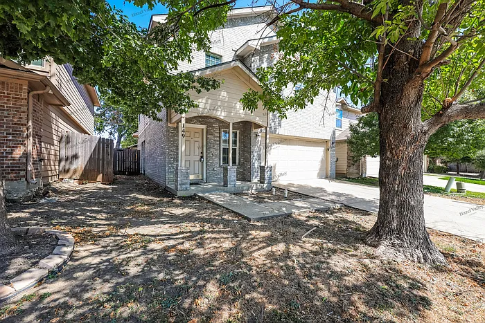 3 bed, 2.5 bath, 1605 sqft, $1,950 — Photo 4
