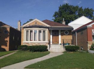 8818 S Merrill Ave, Chicago, IL 60617
