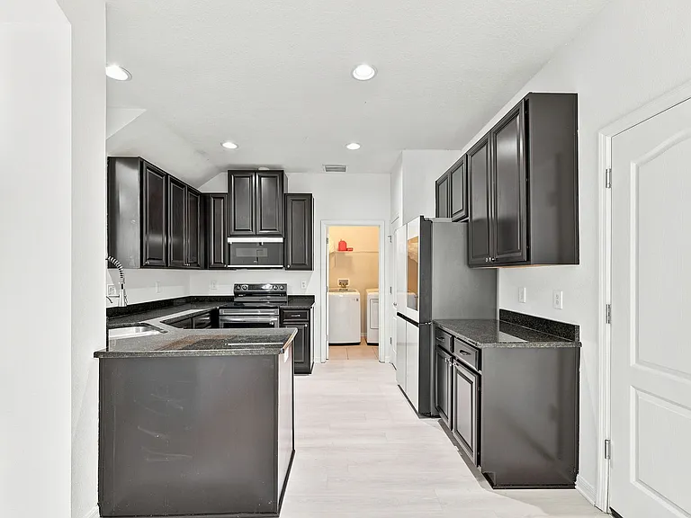 5156 Bay Isle Cir — Photo 10