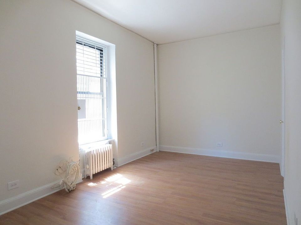 1st image of 251 W 93rd St APT 4C