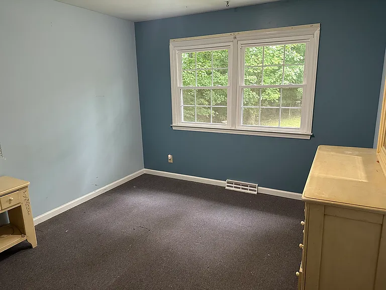 3902 Derbyshire Dr — Photo 5