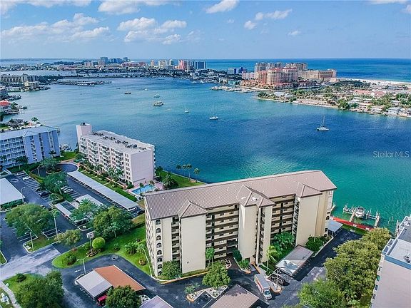 4th image of 650 Island Way APT 203