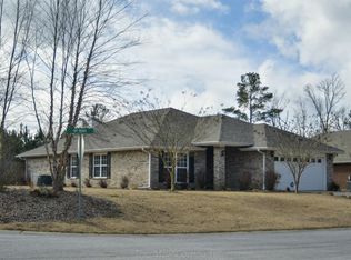 108 Old Ivy Rd, Calera, AL 35040