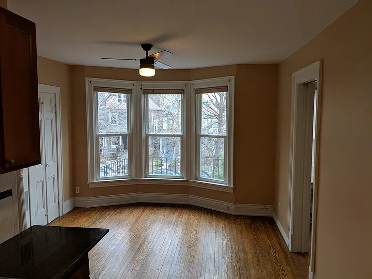 Ashland Ave — Photo 1