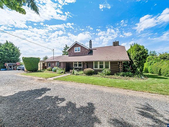 3rd image of 14604 Woodburn Monitor Rd NE