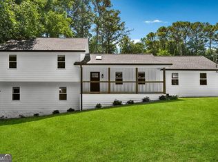 1134 Johnson Cir, Lawrenceville, GA