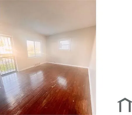 2 bed, 744 sqft, $1,050 — Photo 2