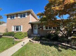 11423 Delvin Dr, Sterling Heights, MI