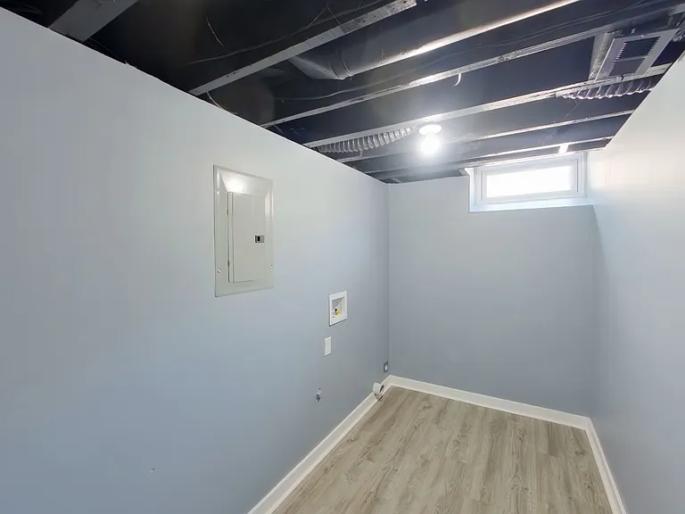 2027 N Spruce St — Photo 15