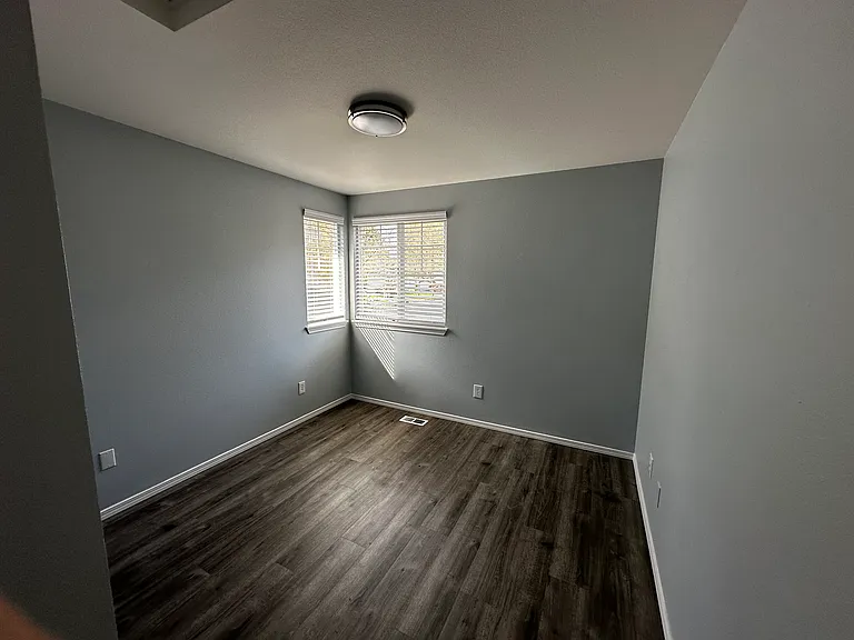 7524 Greenloft Ave NE — Photo 15