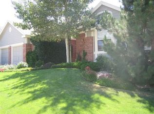 8753 Forrest Dr, Highlands Ranch, CO 80126