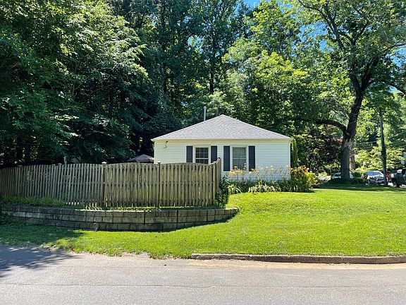 off st parking around the side of the house