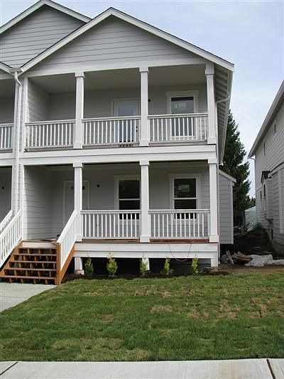 1st image of 26528 NE Ring St