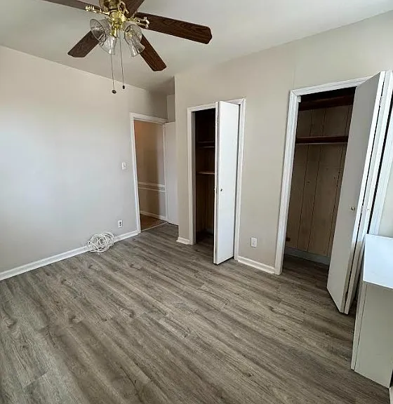 1722 Lurting Ave #2R — Photo 4