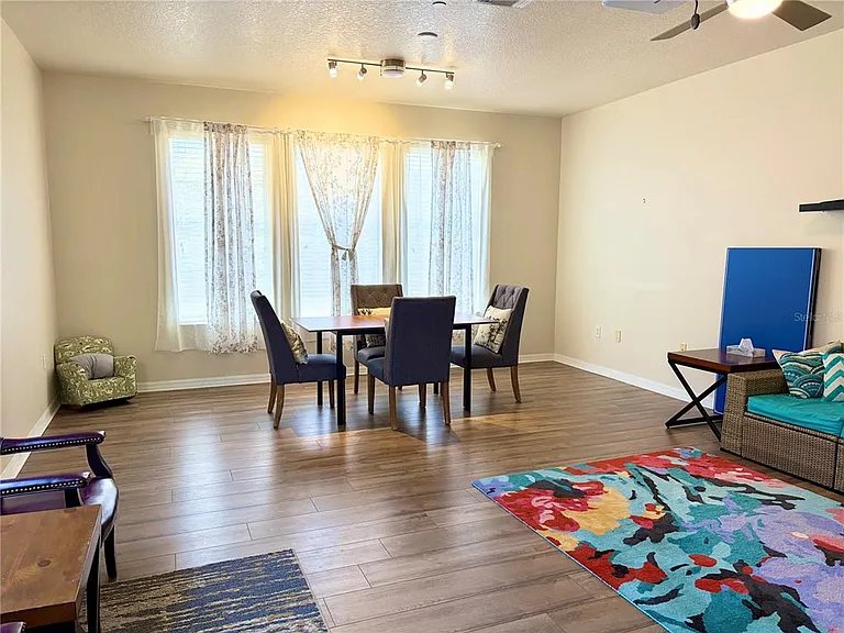 1307 Salem Orchard Ln — Photo 35