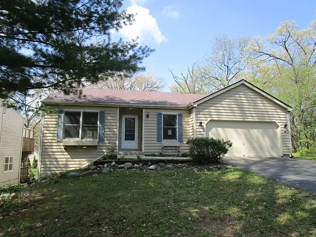 8714 Alden Rd photo 1