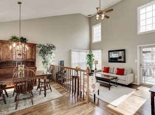 7415 Ridge Oak Ct, Springfield, VA 22153